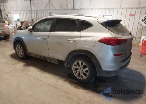2019 Hyundai Tucson Value z USA, uszkodzony, nr VIN KM8J3CA40KU071883